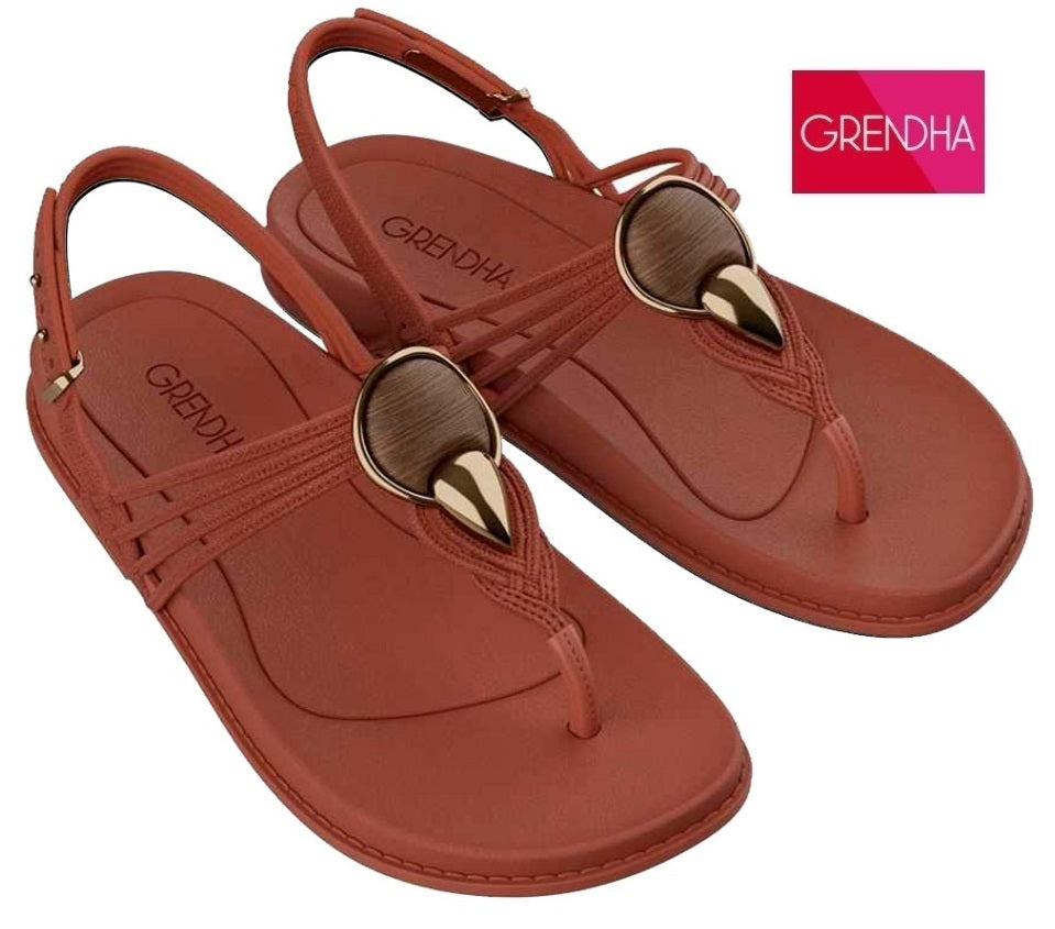 GD CELEBRAR SAND FEM *NEW*