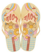Load image into Gallery viewer, IPA LOVE FLORAL GIRL *NEW*
