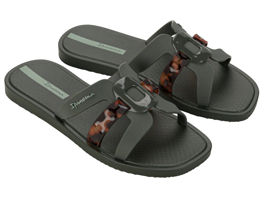 Chancletas – Tagged 